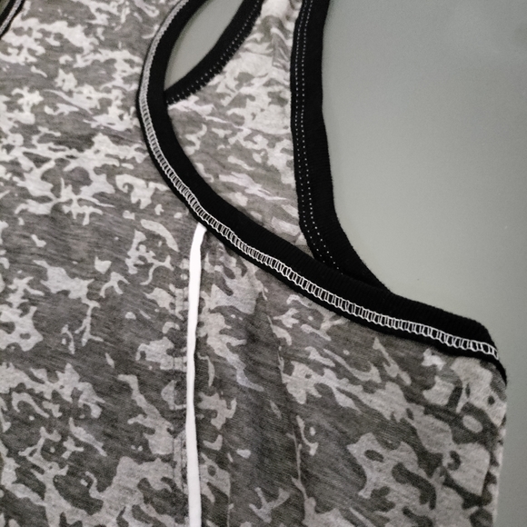 Andrew Christian M L gym tank burnout Vibe NWT - Picture 4 of 8